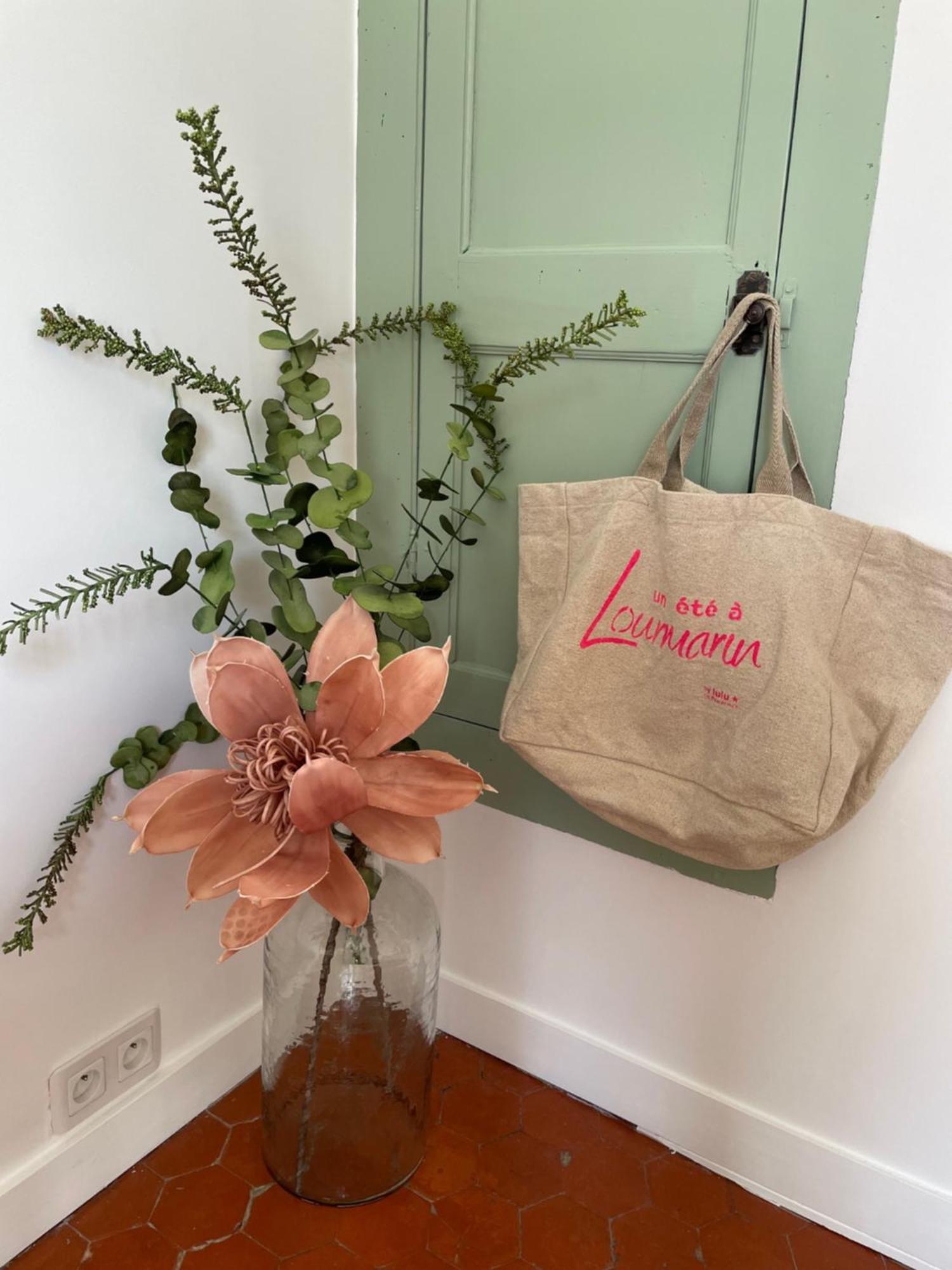 Ferienwohnung L'Ecrin De Mona Au Coeur De Lourmarin Exterior foto